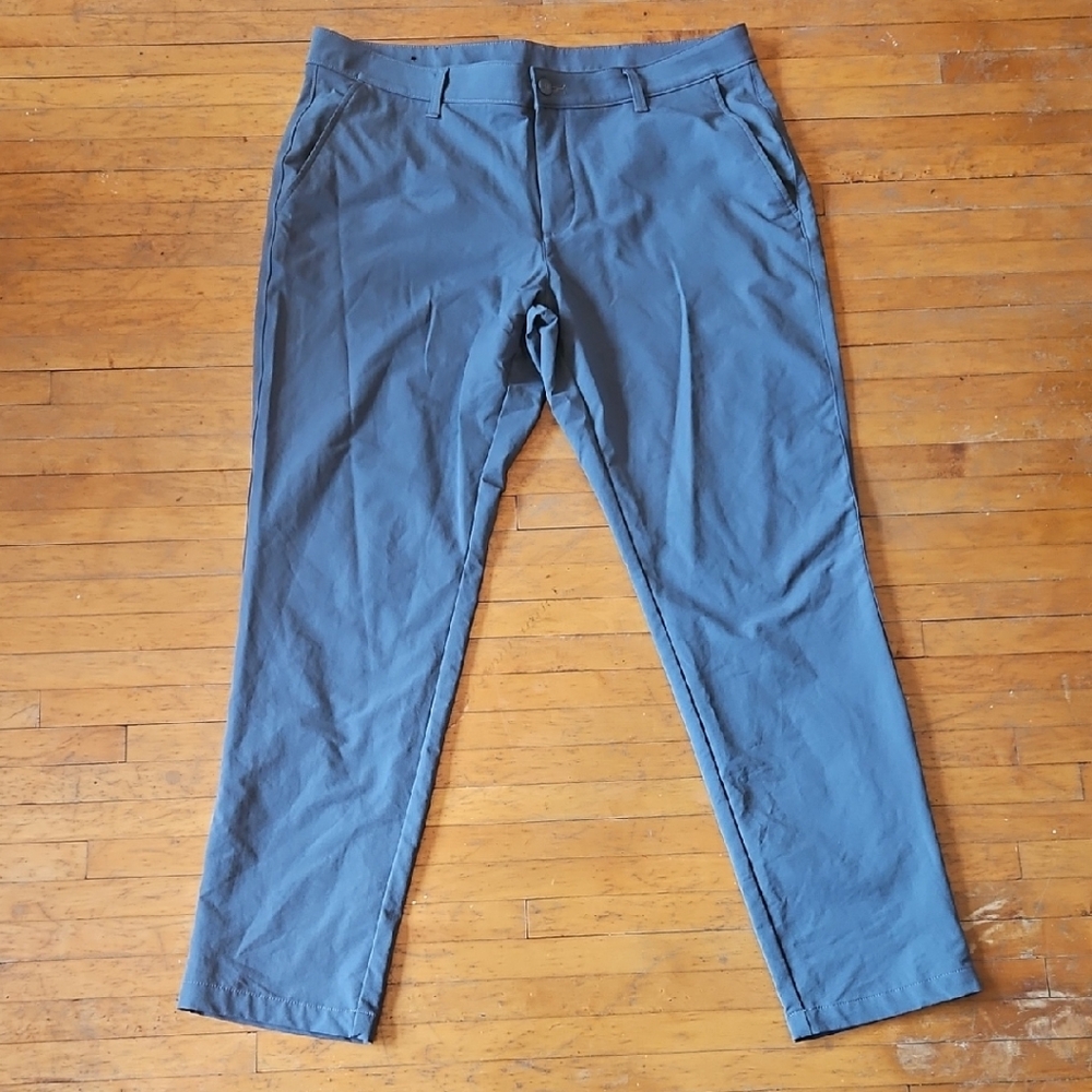 Under Armour Men's Slate Grey Chinos